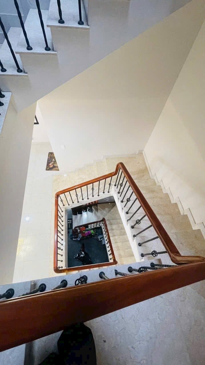 Bán Nhà Mặt Tiền Đường Bùi Thiện Ngộ Khu Đô Thị VCN Phước Hải- 120M Ngang 6M 