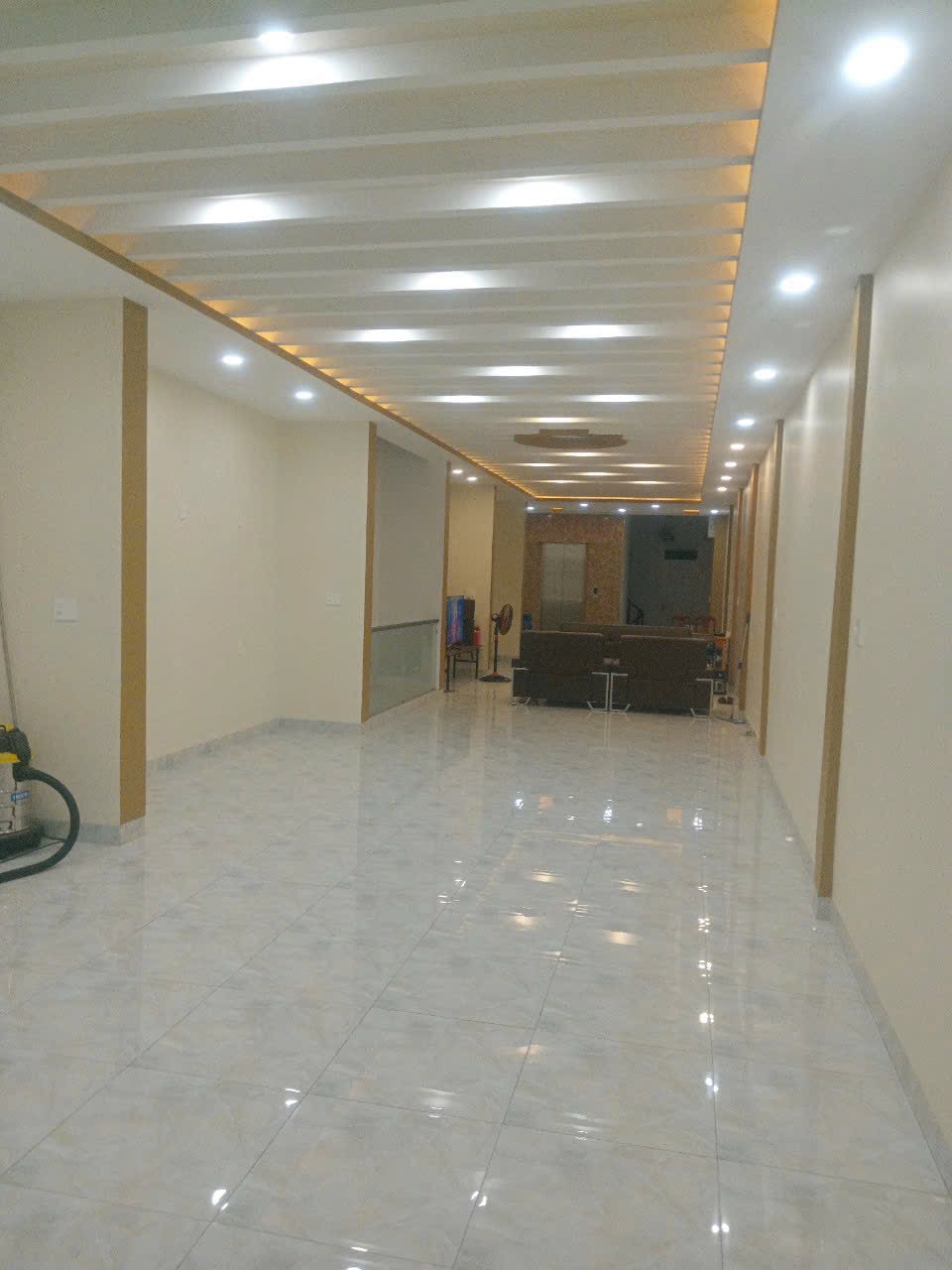 BÁN NHÀ 3 TẦNG – MẶT TIỀN LÊ HỒNG PHONG, PHƯỚC HẢI – GẦN TỐ HỮU- CÓ THANG MÁY -170M NGANG 5M NỞ HẬU 