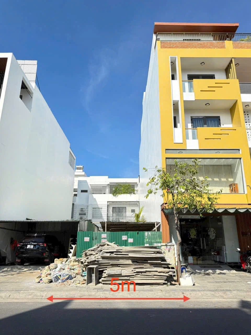 ????Bán nhanh lô đất mặt tiền đường số 4 Thích Quảng Đức KĐT Hà Quang 2 giá 100tr/m2.