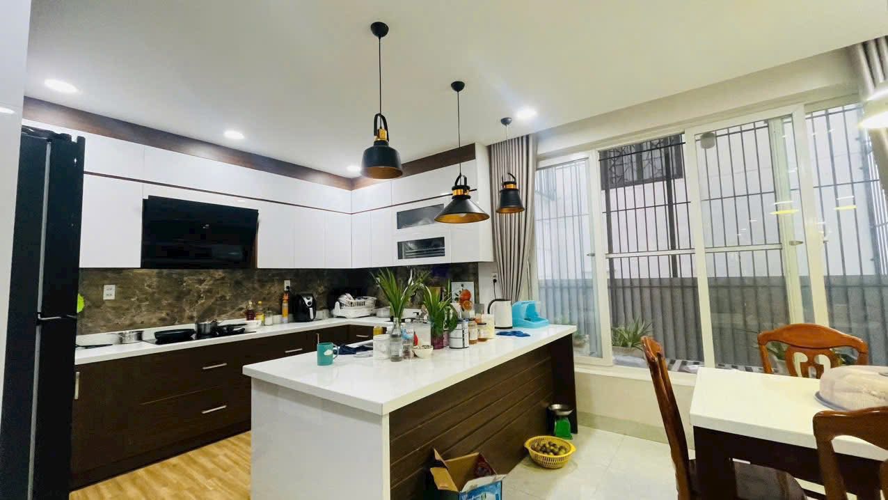 Bán Nhà Mặt Tiền Đường Bùi Thiện Ngộ Khu Đô Thị VCN Phước Hải- 120M Ngang 6M 