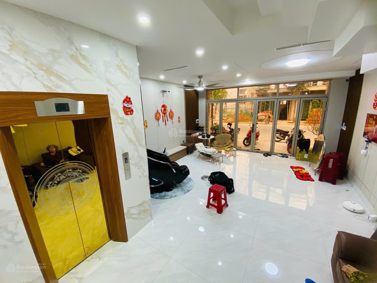 ????CẦN BÁN CĂN NHÀ Khu đô thị VCN Phước Long 2, Đường B4, Phường Phước Long, Nha Trang, Khánh Hòa là một lựa chọn lý tưởng cho những ai đang tìm kiếm không gian sống tiện nghi và hiện đại.